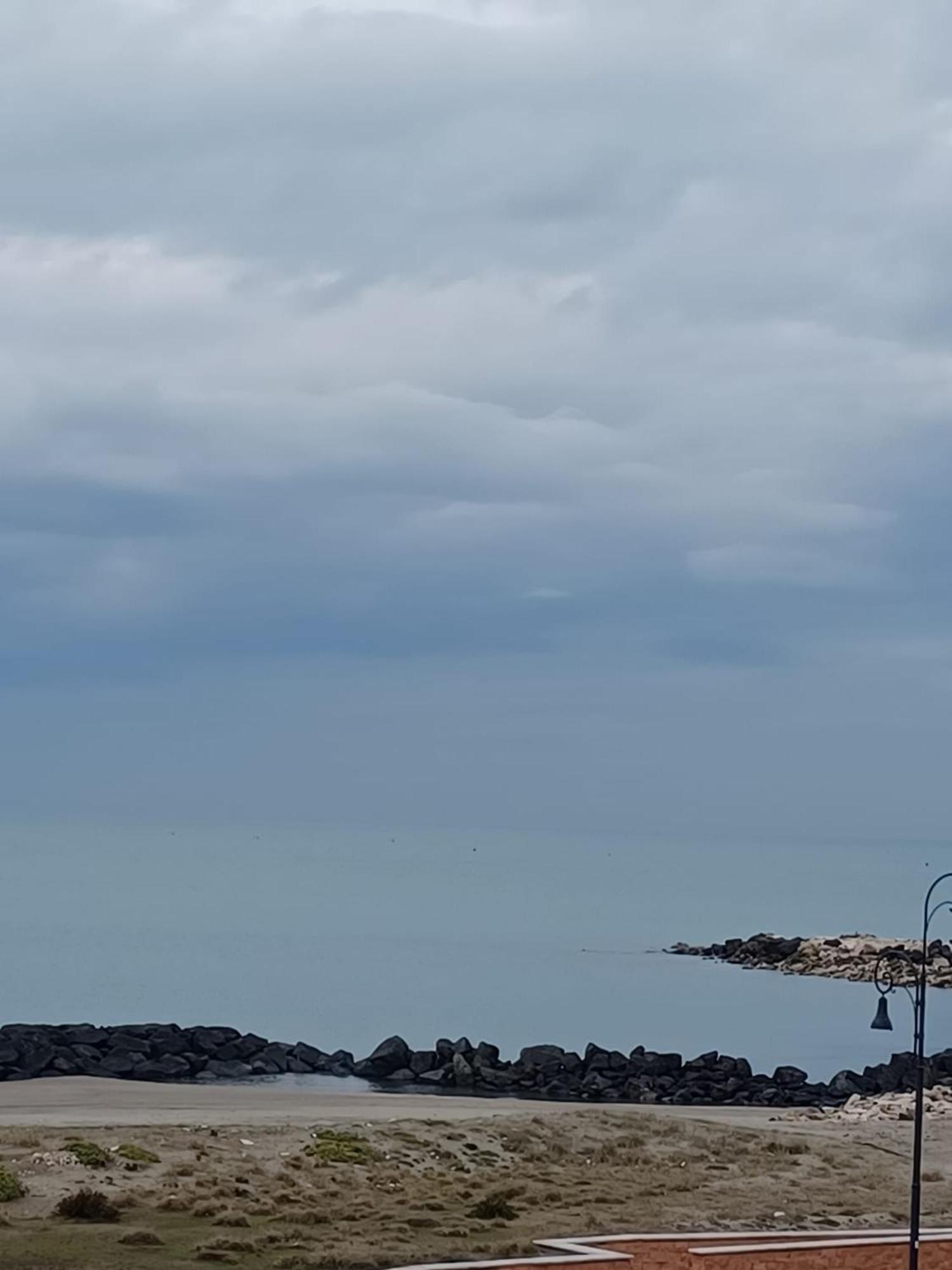 Armareaoverseassuites Φιουμιτσίνο Εξωτερικό φωτογραφία